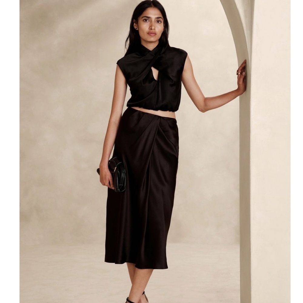 NWT Banana Republic Zandra Silk Midi Skirt  Chocolate Brown XS